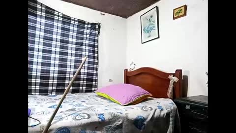 Lia online show from 02-10-25, 11:36