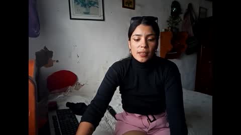 Lia online show from 02-28-25, 08:50