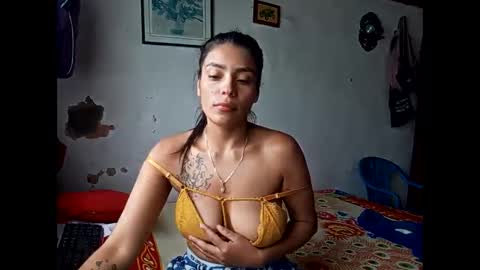 Lia online show from 03-05-25, 03:51