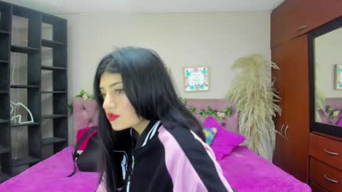 lia online show from 01-11-25, 08:21