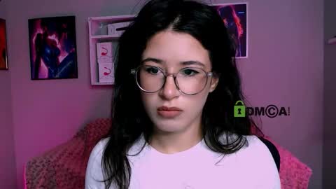 Snapshot of lia_make_love chatting on 10-14-25, 09:54 lia_make_love online show from 10-14-25, 09:54