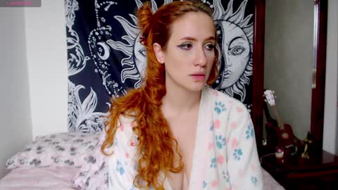 Lia Monroe online show from 12-29-24, 06:16