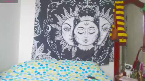 Lia Monroe online show from 11-10-25, 03:44