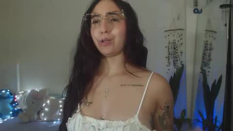 Lia  online show from 03-10-26, 12:15