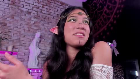 Liana online show from 12-15-24, 03:20