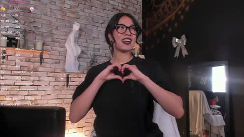 Liana online show from 12-22-24, 05:42