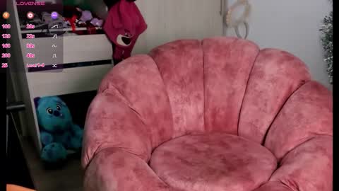 lia_rip01 online show from 02-11-26, 08:25