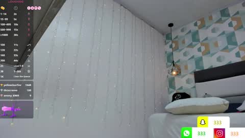 Snapshot of lia_roux1 chatting on 02-12-25, 08:59 Camila online show from 02-12-25, 08:59