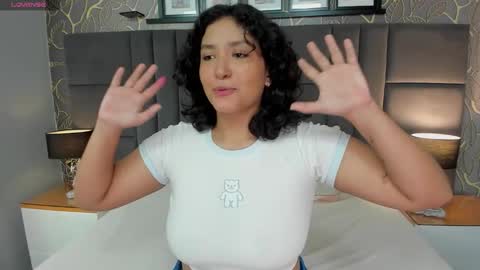 Snapshot of lia_savage chatting on 02-03-26, 11:48 online show from 02-03-26, 11:48