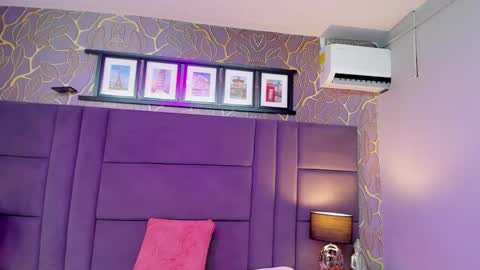 Snapshot of lia_savage chatting on 03-12-26, 01:06 online show from 03-12-26, 01:06