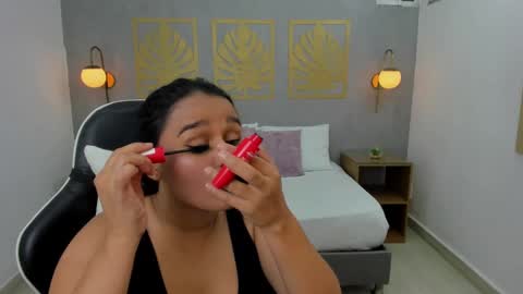 Snapshot of lia_sexx19 chatting on 02-20-25, 02:29 Lia  online show from 02-20-25, 02:29