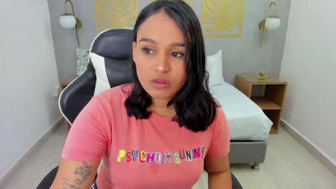 Snapshot of lia_sexx19 chatting on 02-21-25, 02:06 Lia  online show from 02-21-25, 02:06