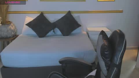 Snapshot of lia_sexx19 chatting on 09-21-25, 02:13 Lia  online show from 09-21-25, 02:13