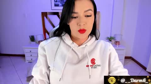 Snapshot of lia_simons chatting on 02-11-25, 08:37 Alejandra online show from 02-11-25, 08:37