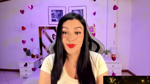 Snapshot of lia_simons chatting on 02-12-25, 03:18 Alejandra online show from 02-12-25, 03:18