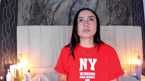 lia_sofiia online show from 12-14-25, 09:36