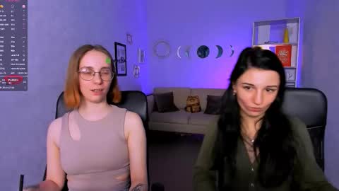 Lia online show from 11-21-25, 04:27