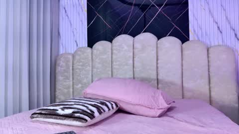 Lia  online show from 07-23-26, 11:52