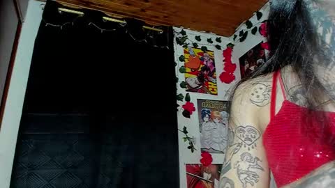   online show from 12-05-25, 07:39