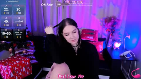 Snapshot of lia_xxgirl chatting on 12-28-24, 02:43 Lia online show from 12-28-24, 02:43