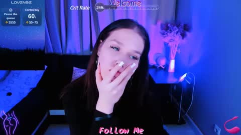 Snapshot of lia_xxgirl chatting on 02-09-25, 10:20 Lia online show from 02-09-25, 10:20