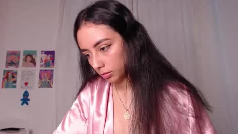 Snapshot of liaa_cute_ chatting on 04-23-26, 09:28 lia online show from 04-23-26, 09:28