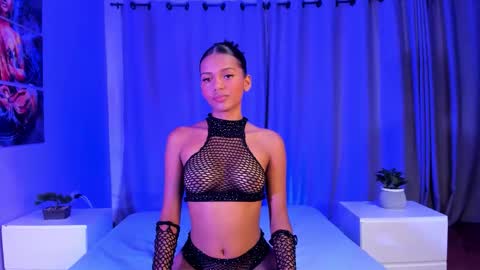 Snapshot of liaa_taylor1 chatting on 03-29-26, 04:12 Lia online show from 03-29-26, 04:12