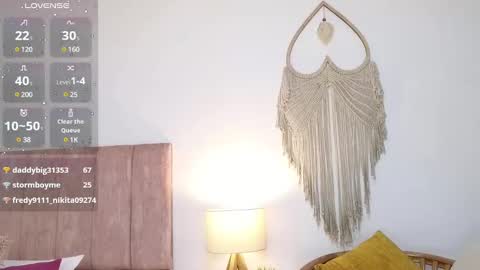 Lia  online show from 12-27-24, 04:32