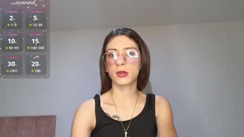 Lia  online show from 12-30-24, 01:25