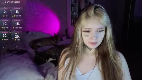 liaaa_li online show from 11-16-25, 04:29