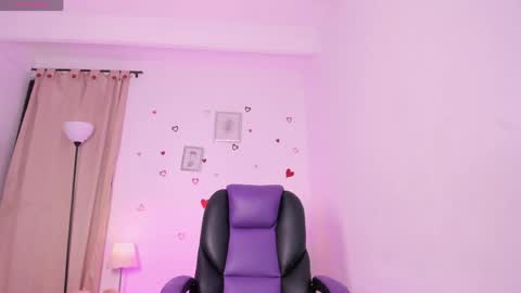 Snapshot of liaamoretzz chatting on 06-08-26, 11:27 liaa moretzz online show from 06-08-26, 11:27