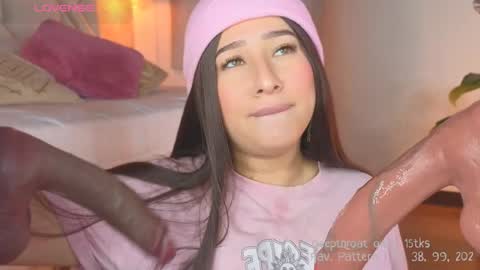 Lia Cox online show from 01-31-25, 04:14