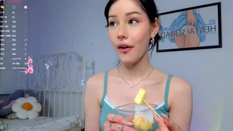 Lia  online show from 02-12-25, 11:40