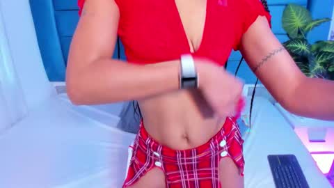 Liah Grey online show from 02-25-26, 01:21