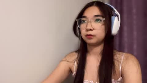 liaisonx_rosa online show from 11-10-25, 03:00