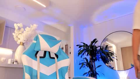 Liam online show from 03-13-26, 07:53