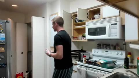 Snapshot of liam_1985 chatting on 01-26-25, 12:58 Liam online show from 01-26-25, 12:58