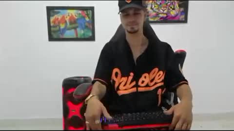 Andres online show from 10-20-25, 10:32