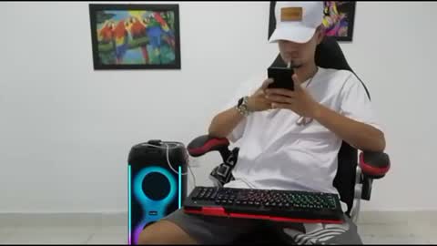 Andres online show from 10-21-25, 09:37