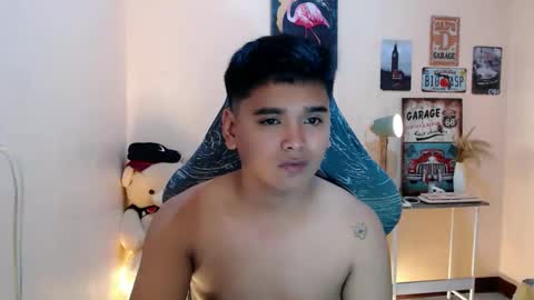 liam_anthonyxx online show from 10-04-25, 01:09