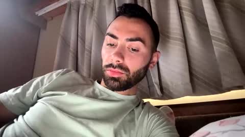 Liam online show from 09-21-25, 08:05