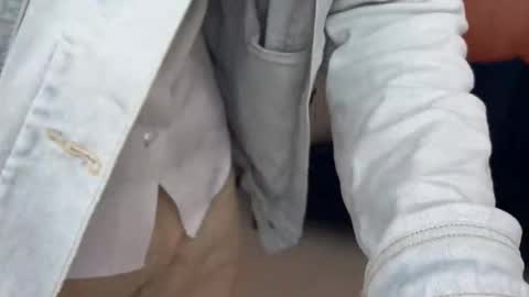 Snapshot of liam_enzho chatting on 11-30-25, 04:44 Liam online show from 11-30-25, 04:44