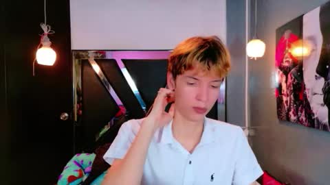 liam_green1 online show from 02-19-26, 12:12