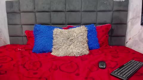 Liam online show from 02-08-25, 05:18