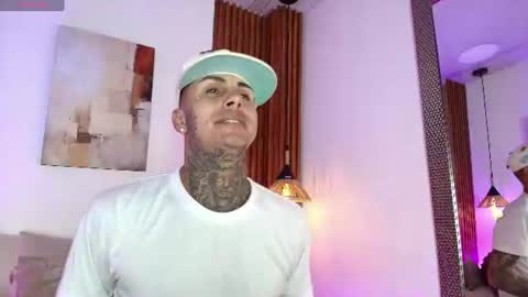 Snapshot of liam_ink chatting on 07-28-26, 12:23 Liam online show from 07-28-26, 12:23