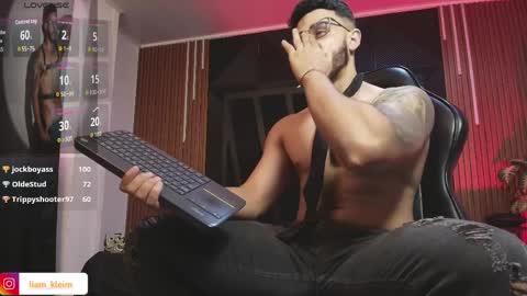 LIAM KLEIN online show from 04-10-26, 05:28