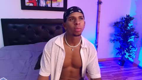 LIAM online show from 09-10-25, 09:37