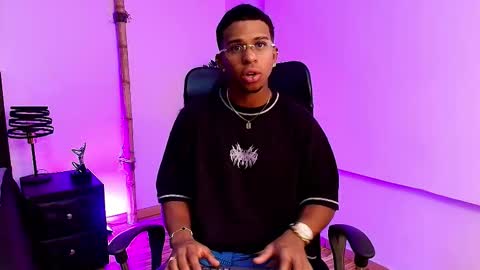 LIAM online show from 09-15-25, 08:20