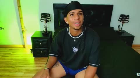 LIAM online show from 10-08-25, 08:17