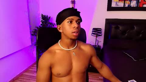 LIAM online show from 10-17-25, 04:37